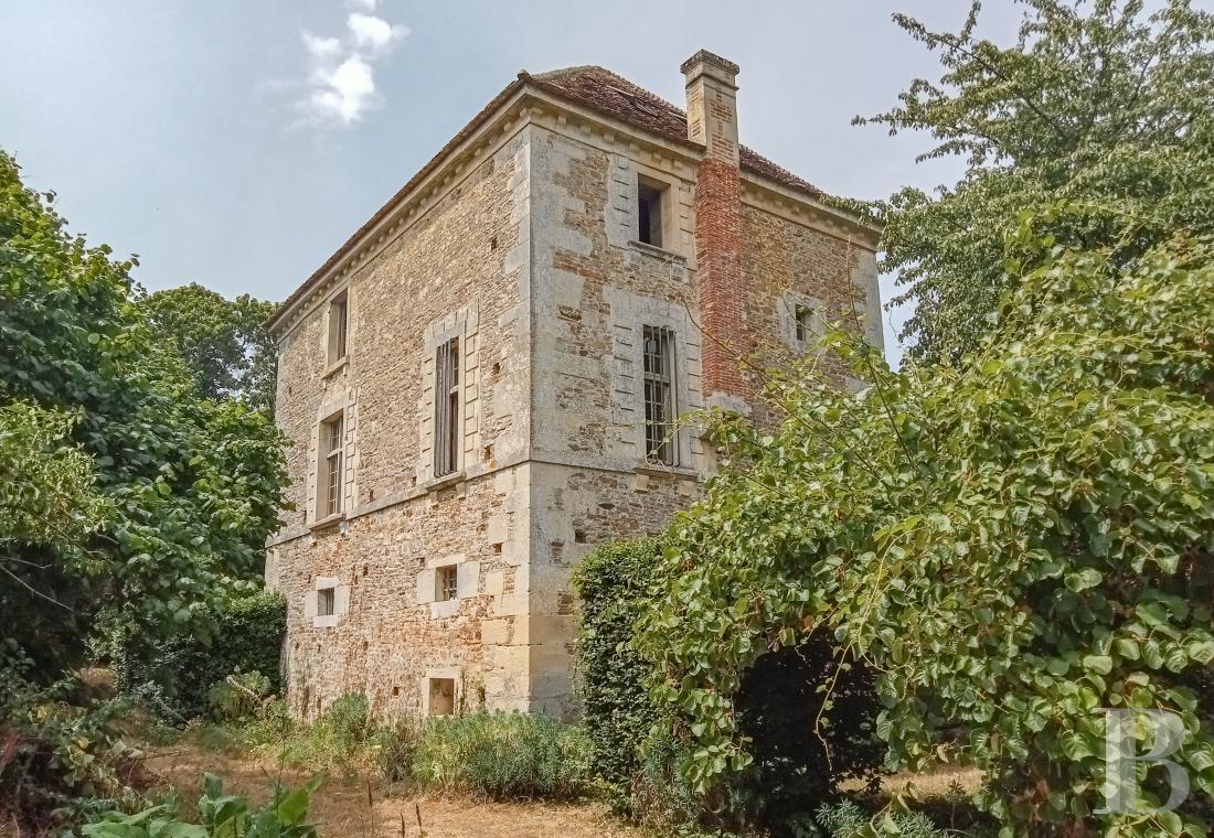 residences and character houses france lower normandy   - 4
